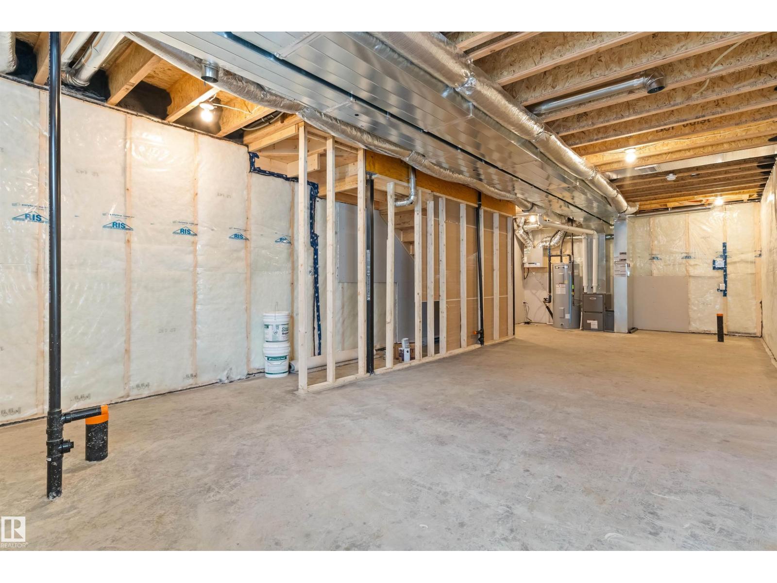 4205 63 St Property Photo 35