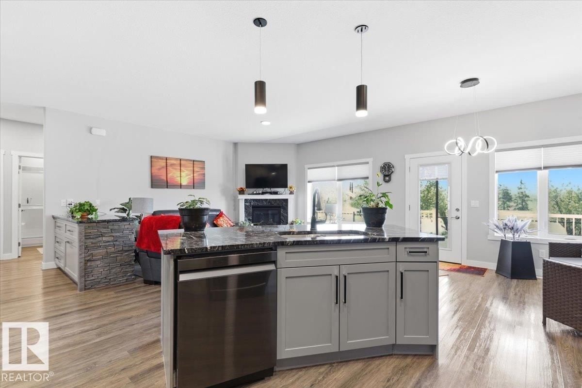 #22 6519 46 St Property Photo 9