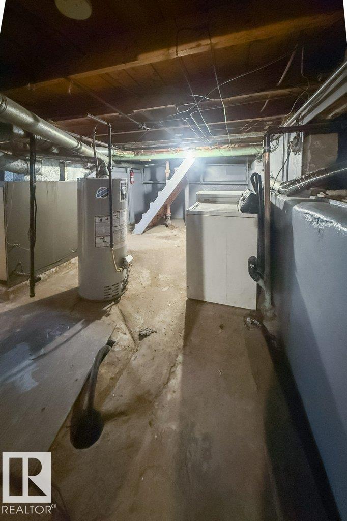 9836 100 St Property Photo 32