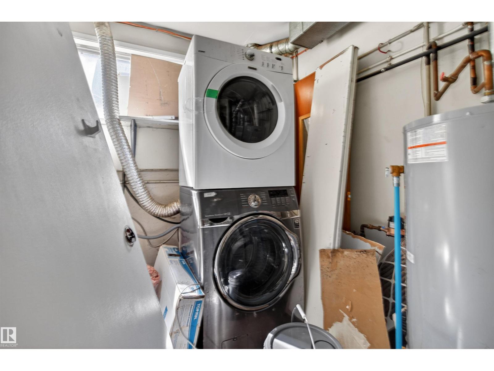 7304/7306 78 Av Nw Property Photo 35