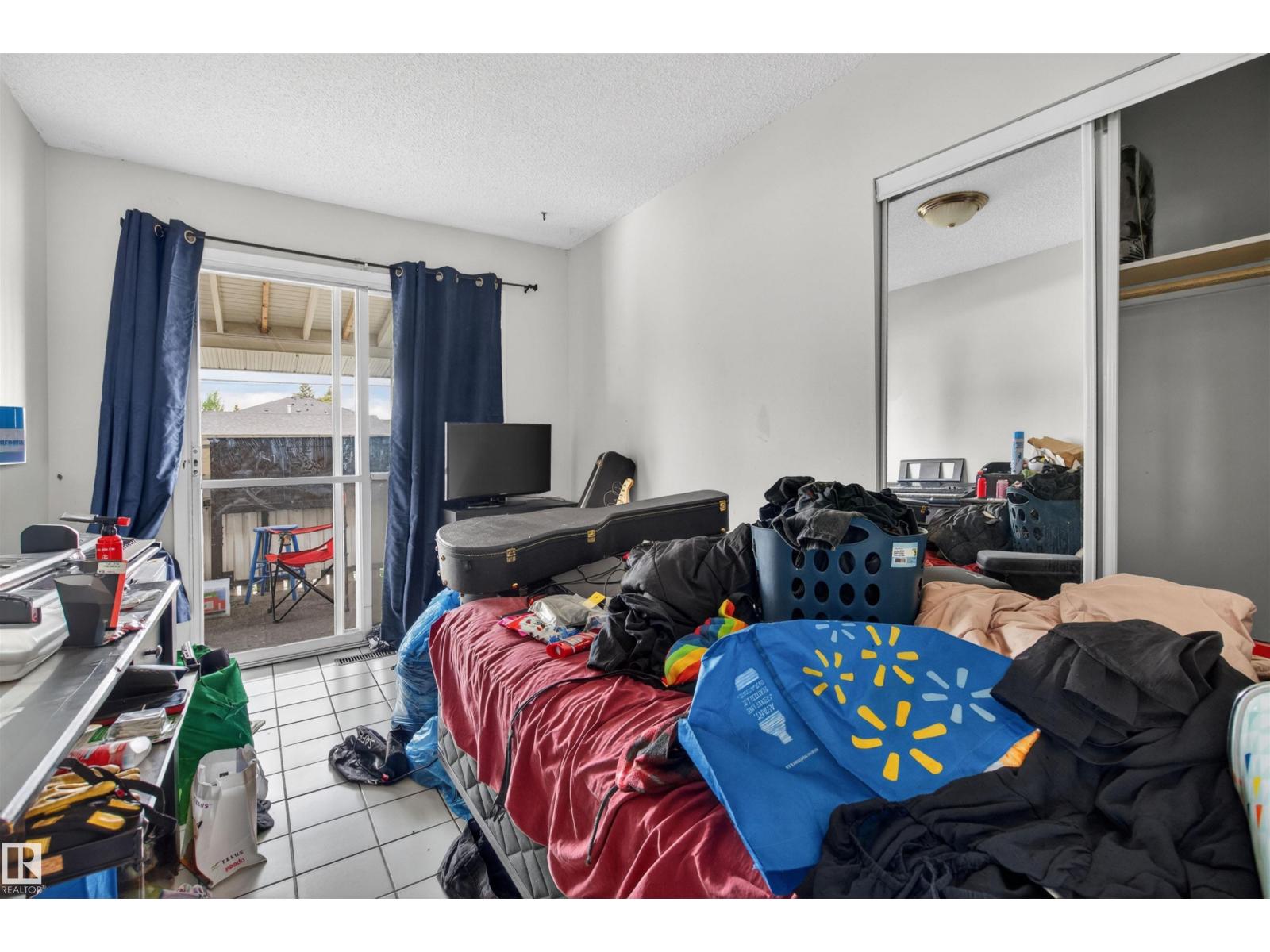 7304/7306 78 Av Nw Property Photo 40