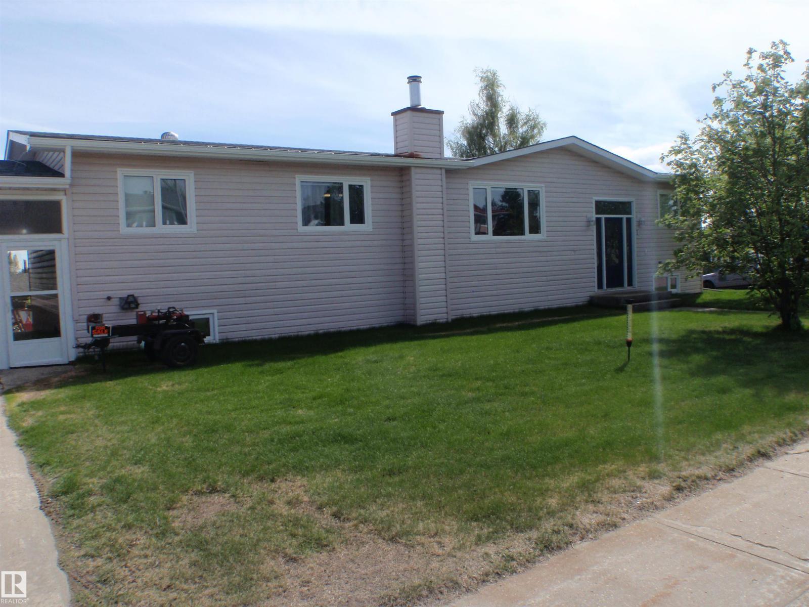 3 Hillside Av Property Photo 4