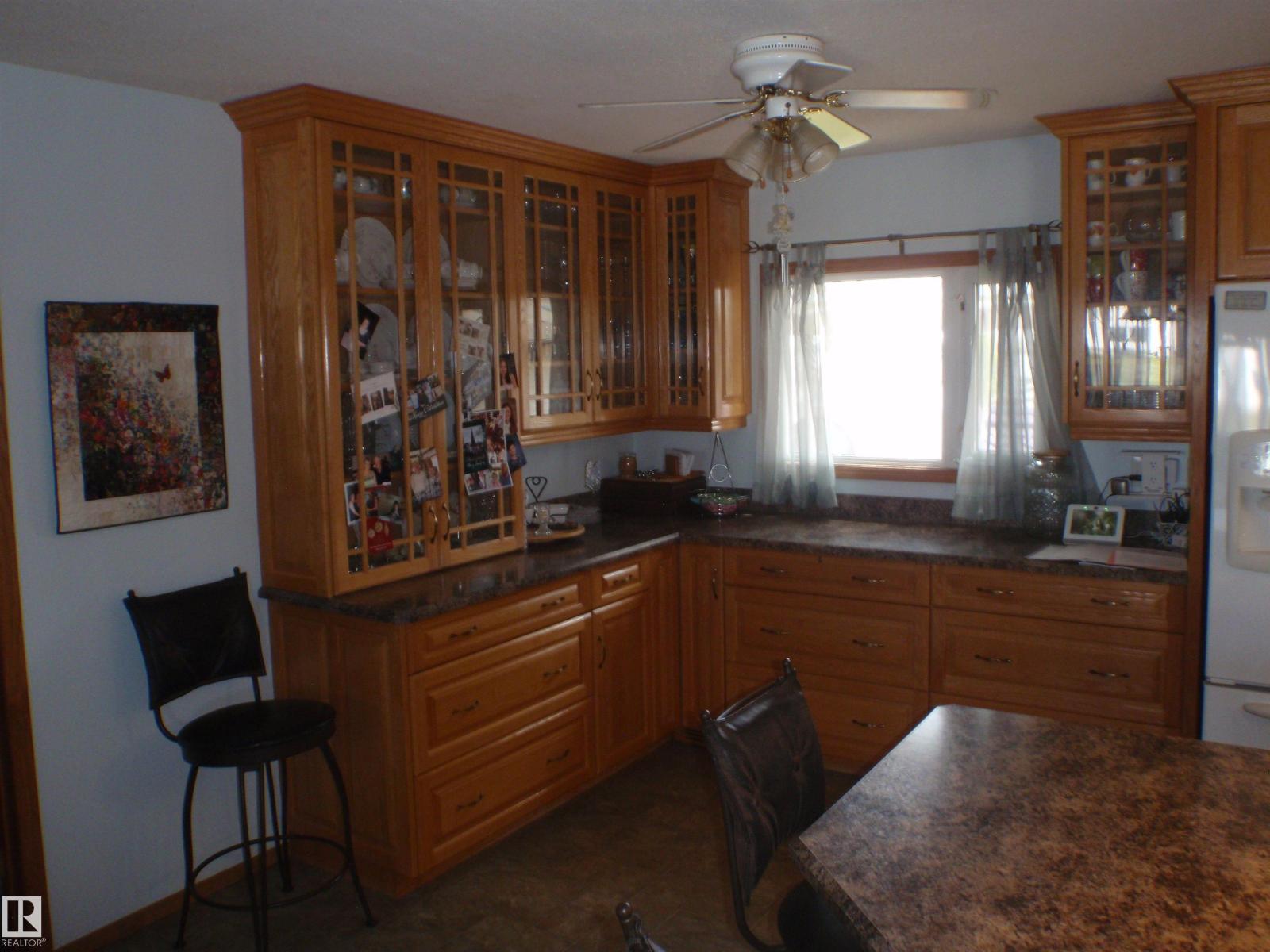 3 Hillside Av Property Photo 13
