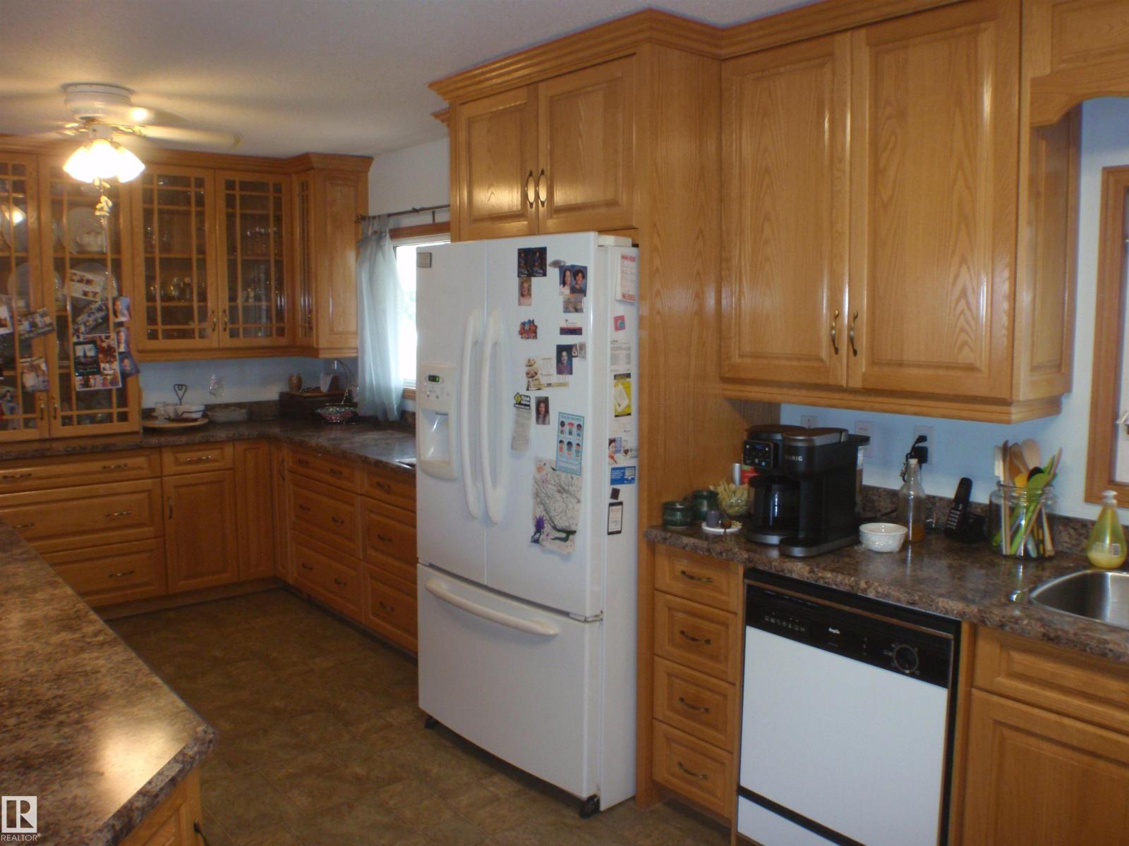3 Hillside Av Property Photo 22