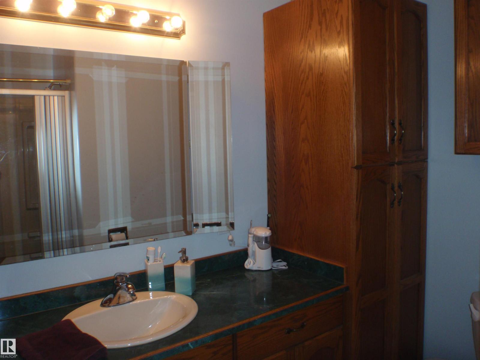3 Hillside Av Property Photo 43