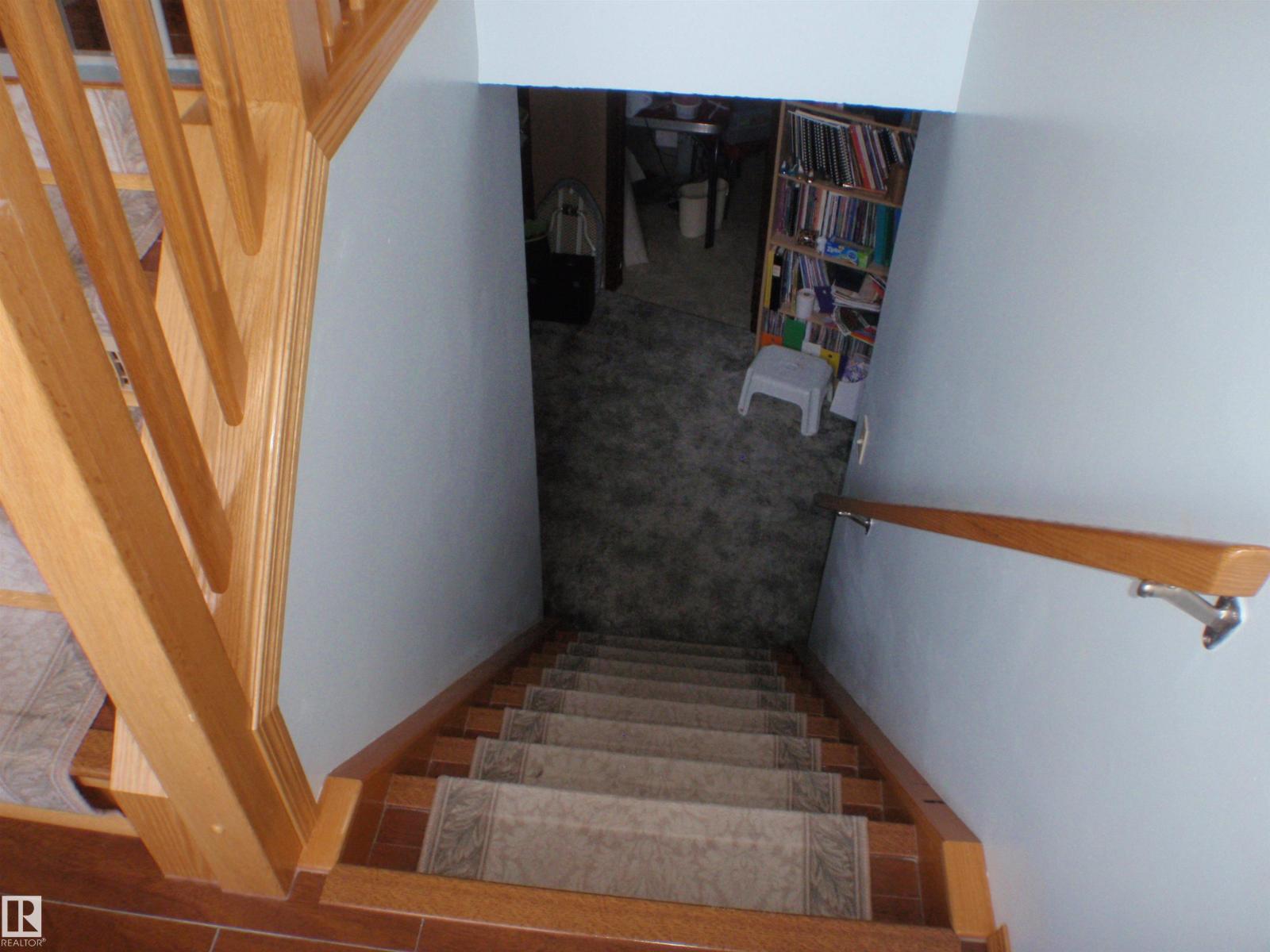 3 Hillside Av Property Photo 47