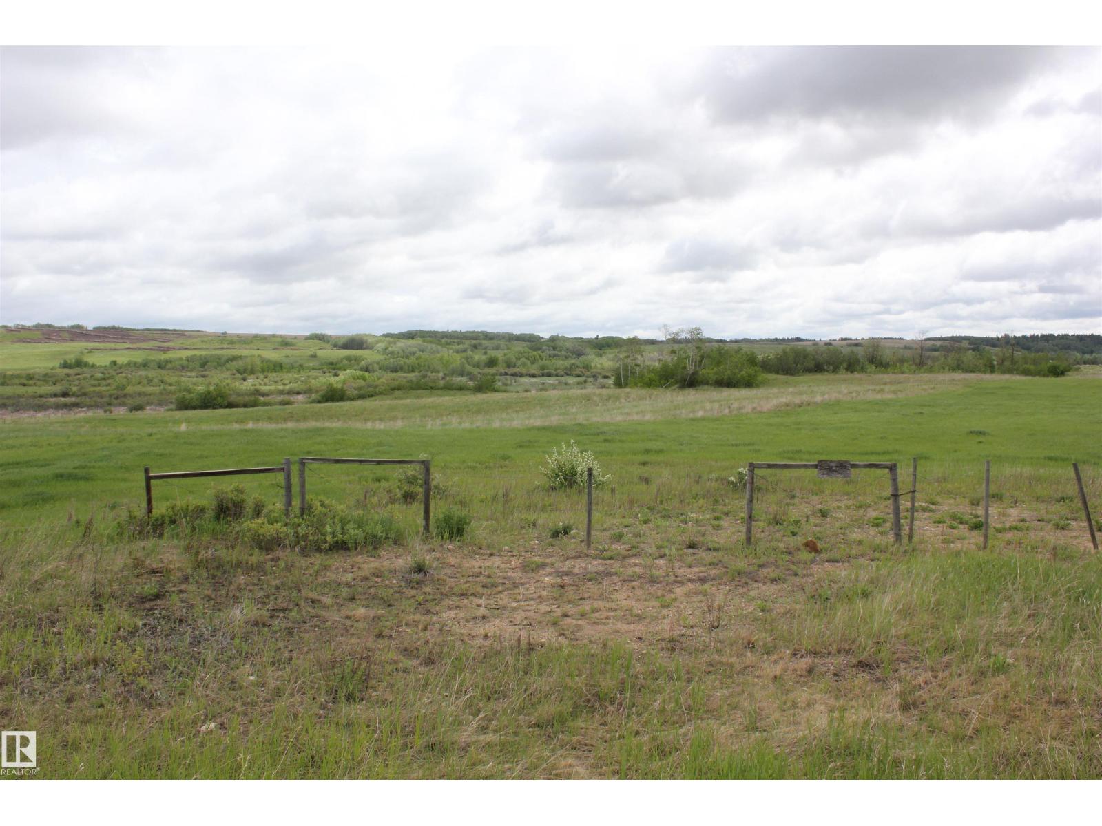 Twp Rd 572 Rr 80 Property Photo 1