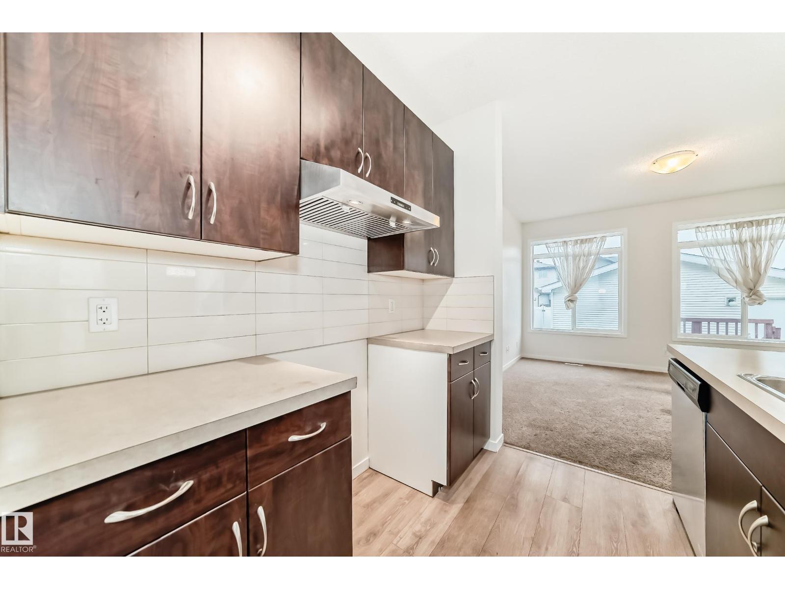 18103 77 St Nw Property Photo 7