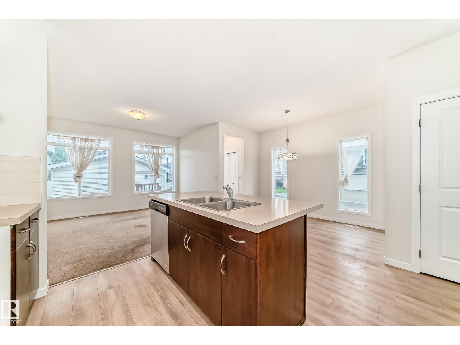 18103 77 St Nw Property Photo 8