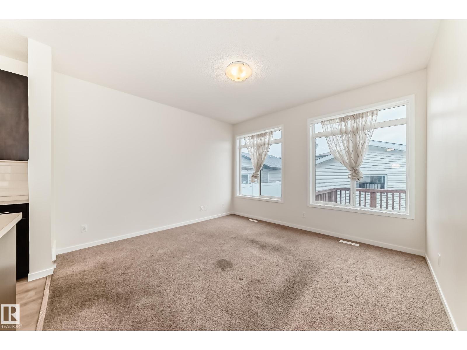 18103 77 St Nw Property Photo 10