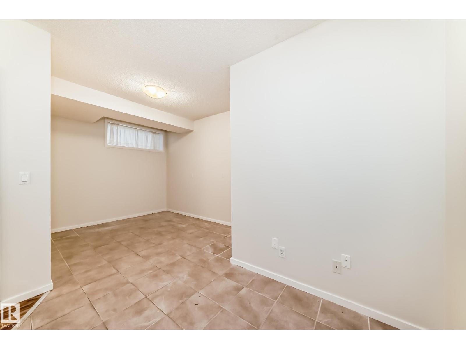18103 77 St Nw Property Photo 40