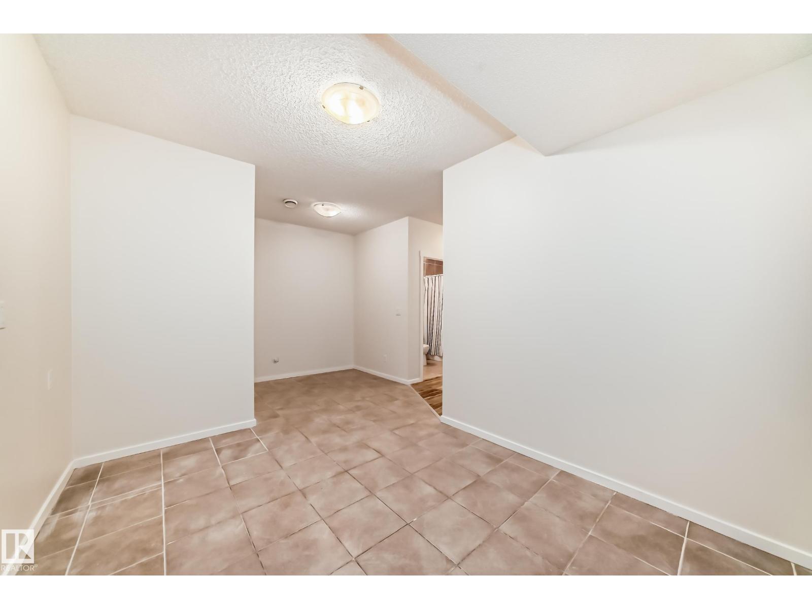 18103 77 St Nw Property Photo 42