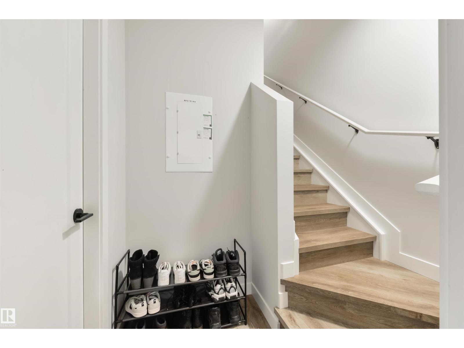 8313 76 Av Nw Property Photo 41