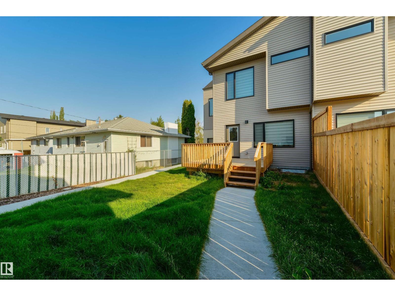 8313 76 Av Nw Property Photo 43