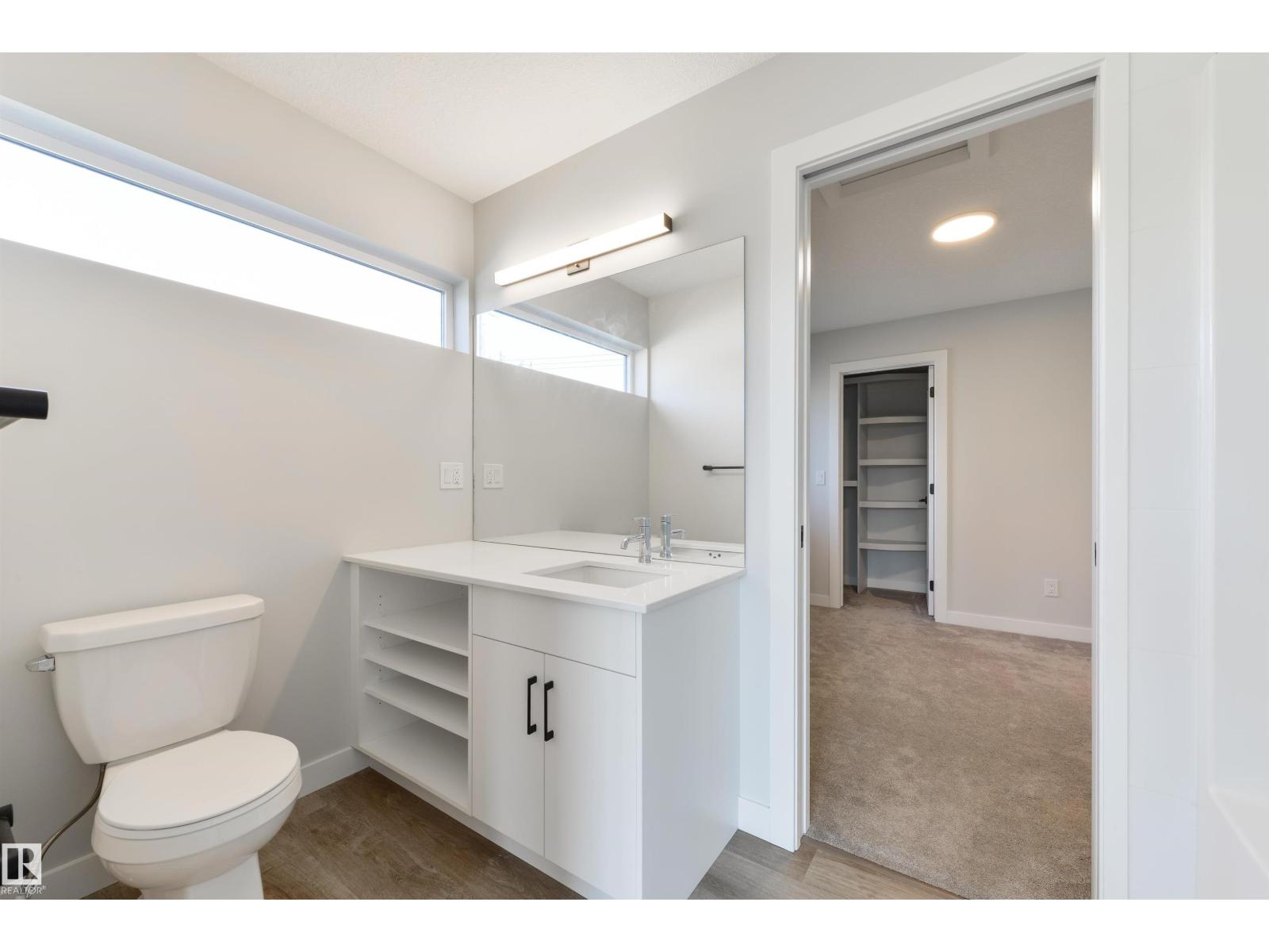 8313 76 Av Nw Property Photo 54