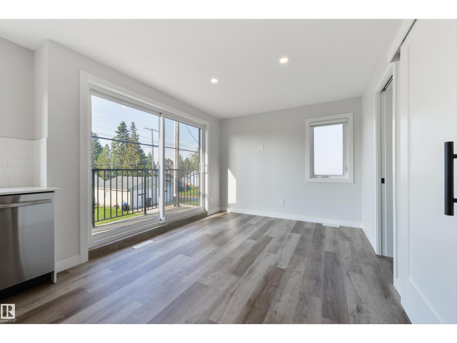 8313 76 Av Nw Property Photo 58