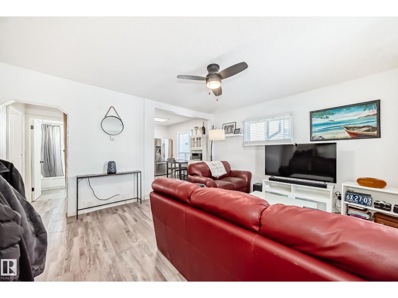 11429 89 St Nw Property Photo 13