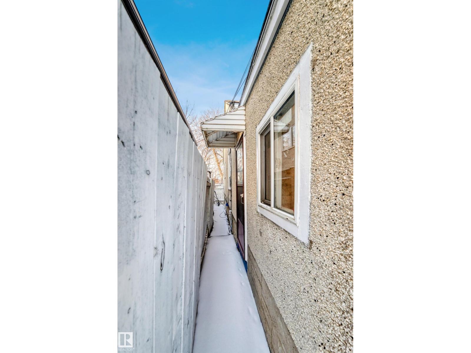 11429 89 St Nw Property Photo 39