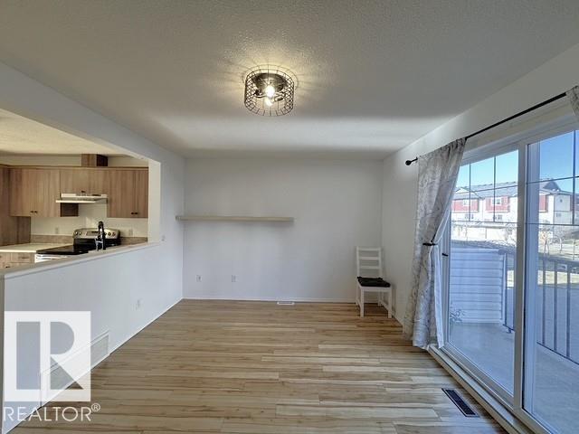 #13 3751 12 St Nw Property Photo 6