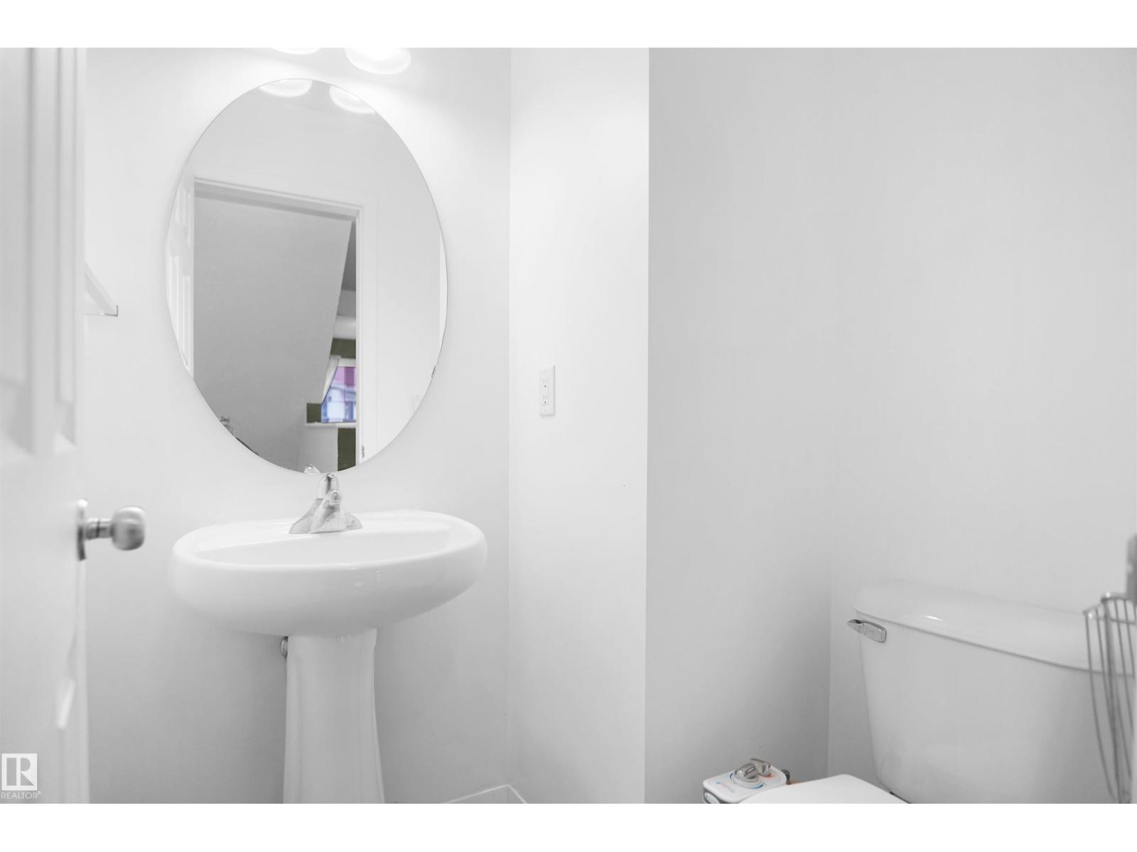 #13 3751 12 St Nw Property Photo 8