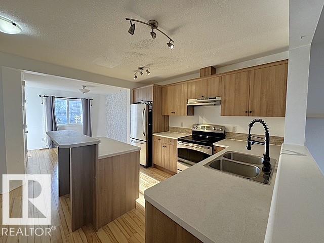 #13 3751 12 St Nw Property Photo 11
