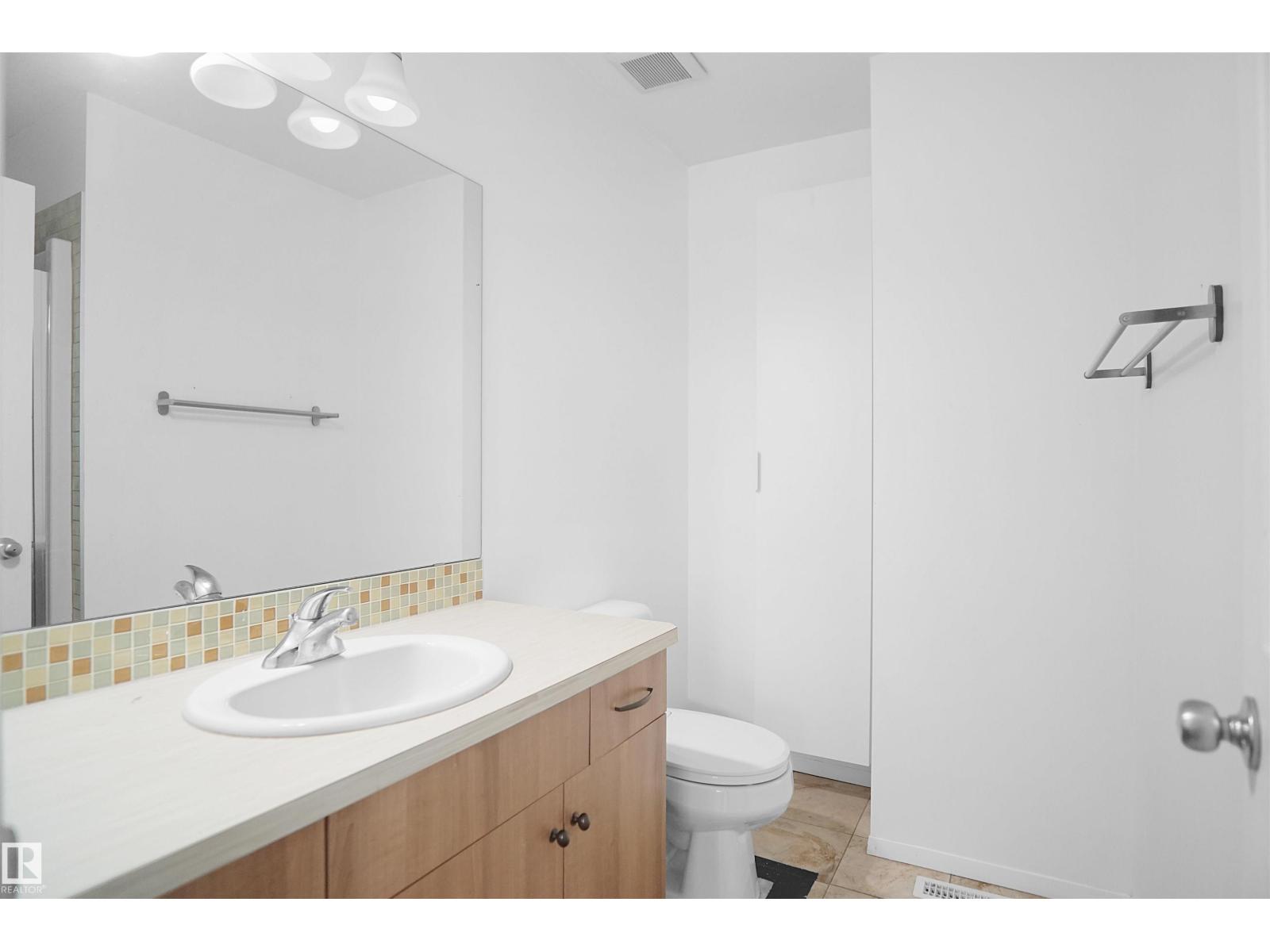 #13 3751 12 St Nw Property Photo 22