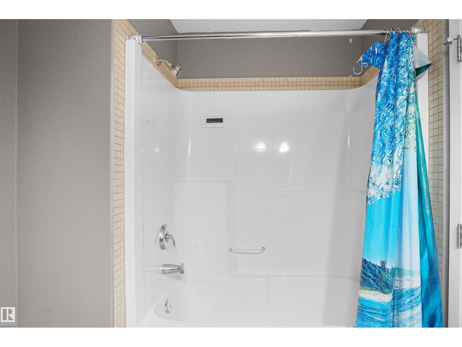 #13 3751 12 St Nw Property Photo 24