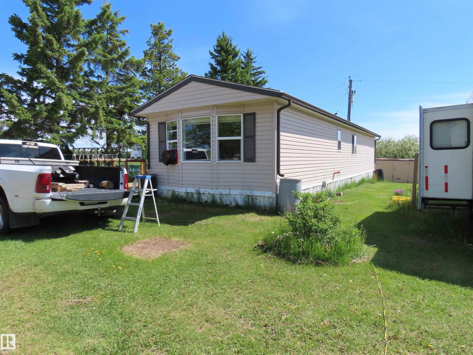 7029 Hwy 43 Property Photo 1