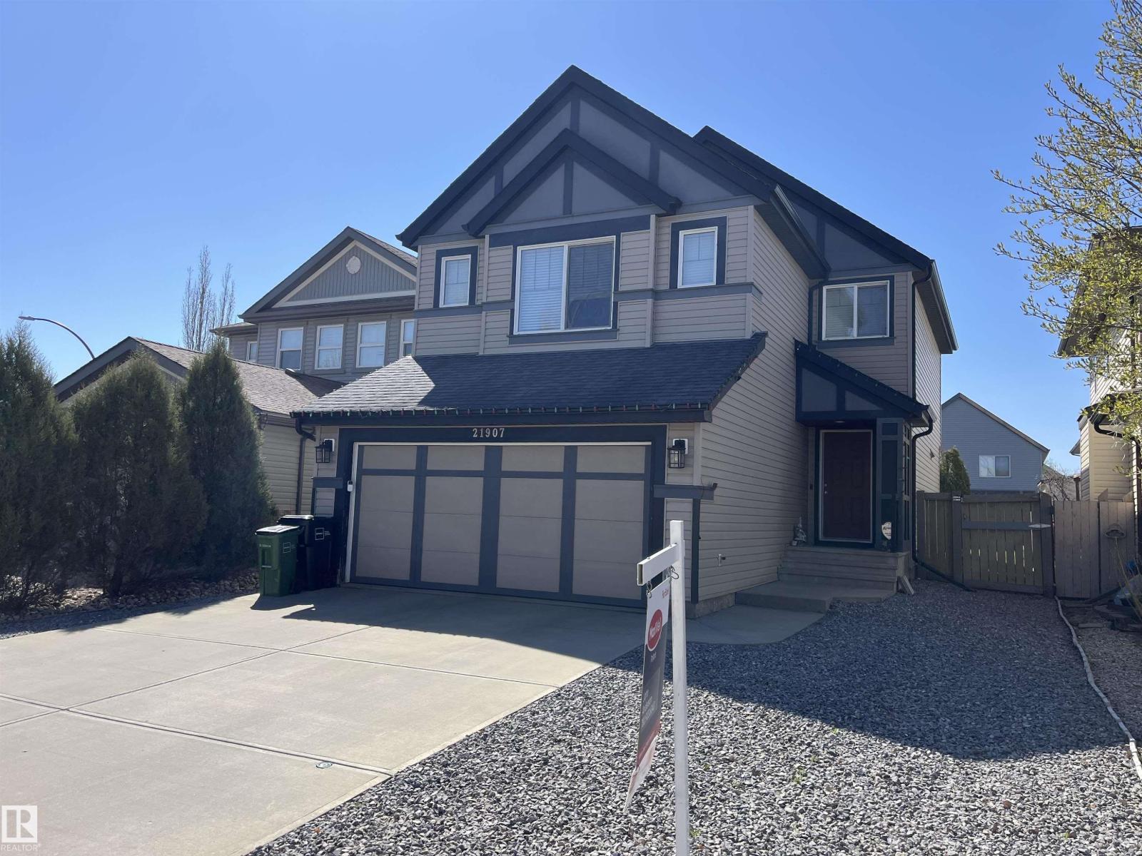 21907 95 AV NW
