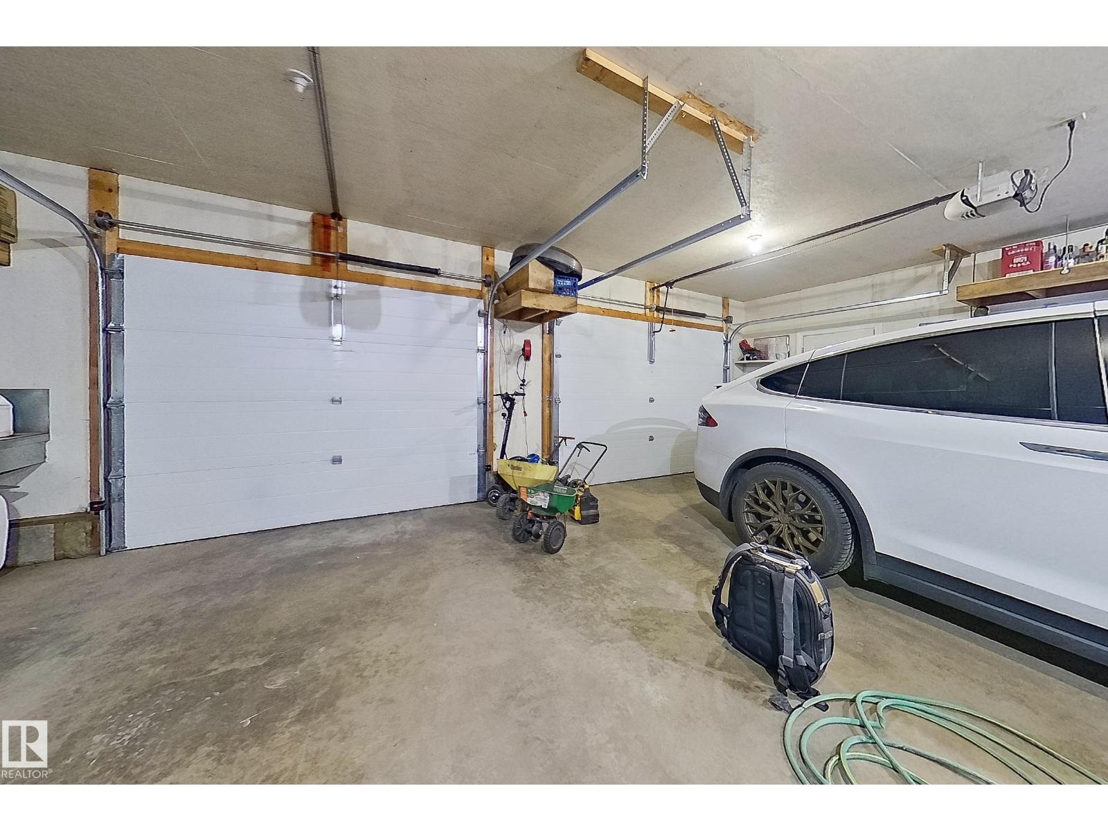 10232 101 St Property Photo 17
