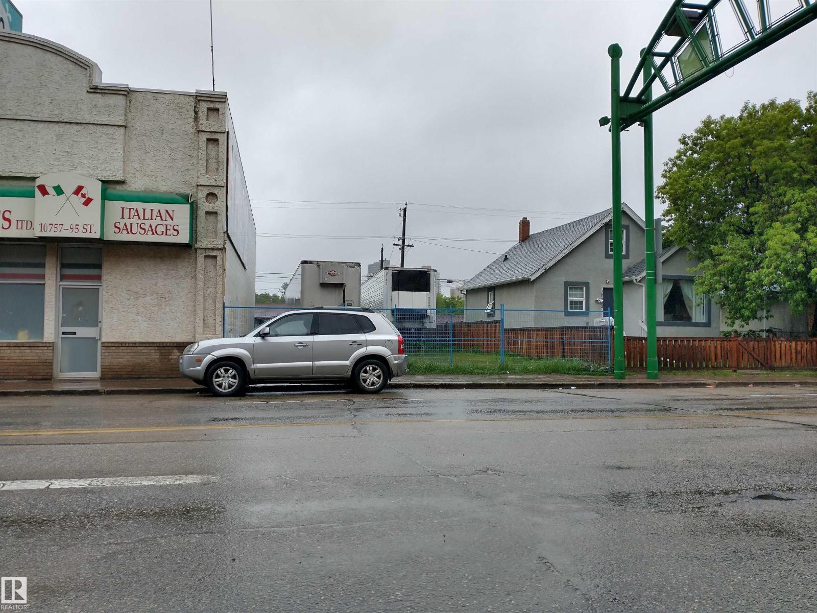 10755 95 ST NW