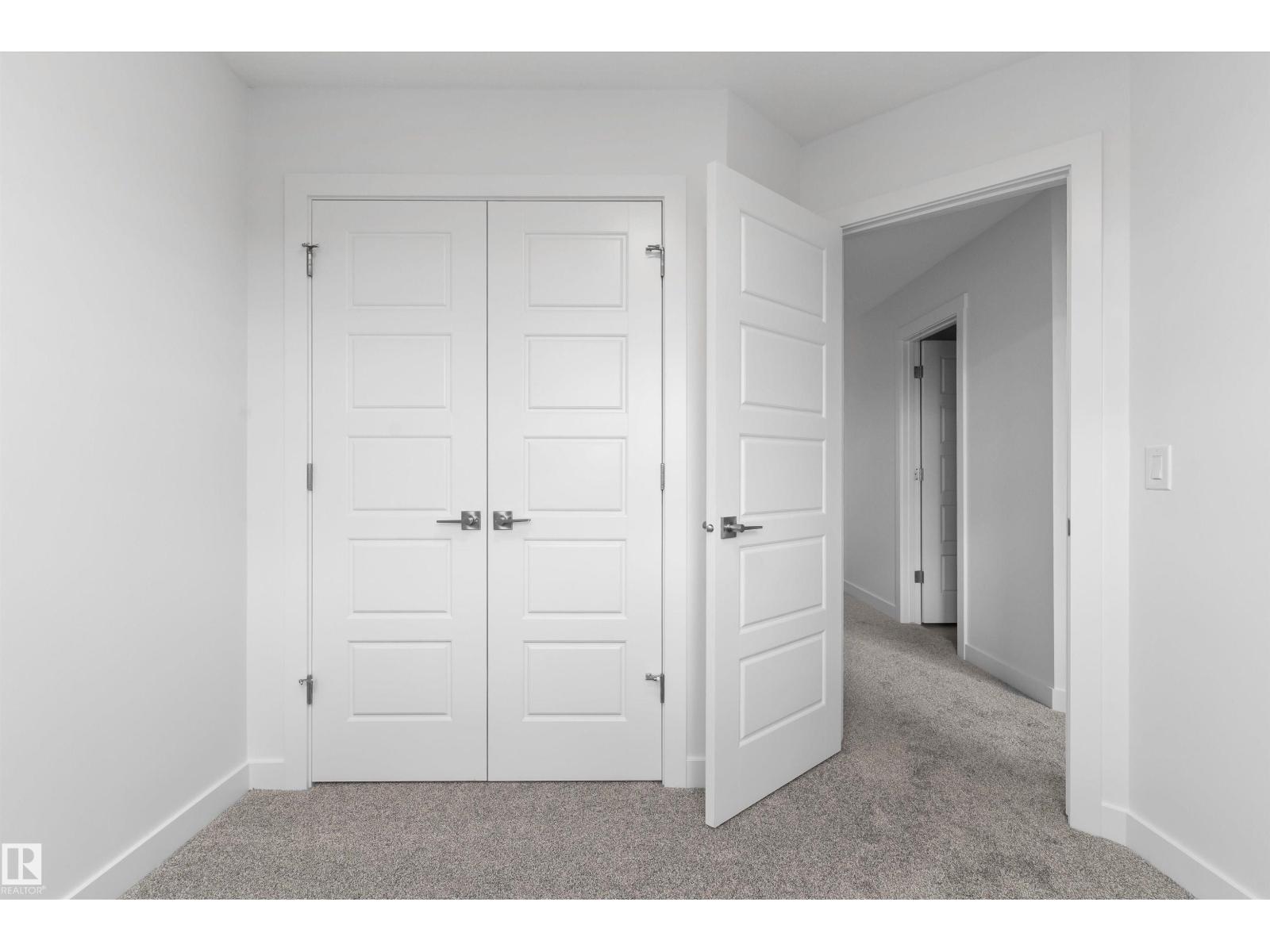 19005 24 Av Nw Property Photo 31
