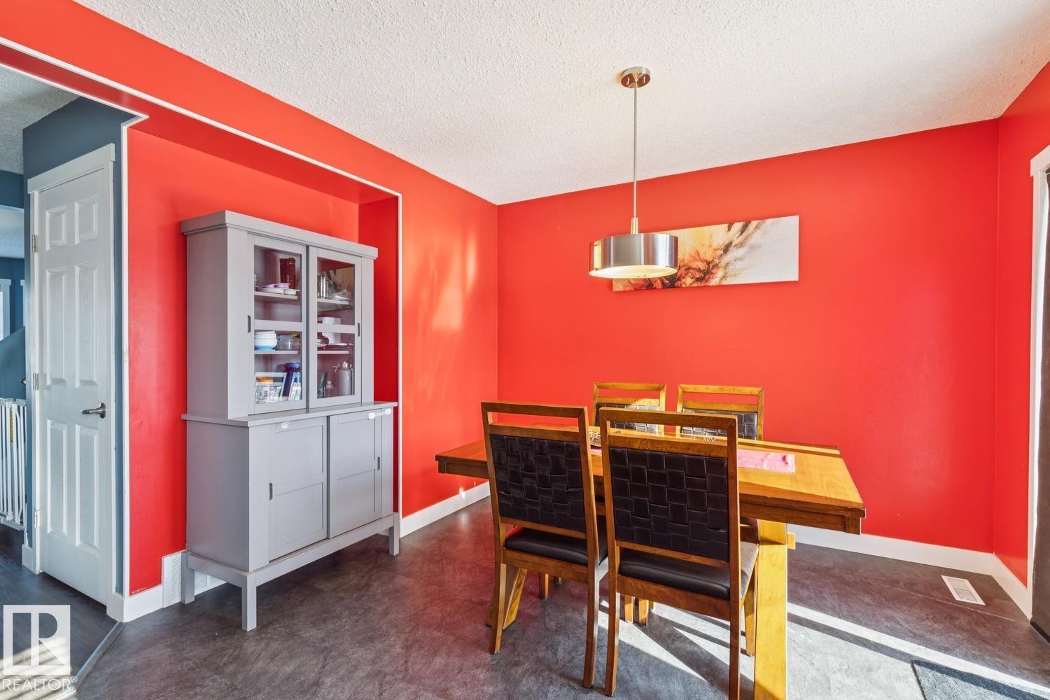 15043 132 St Nw Property Photo 8
