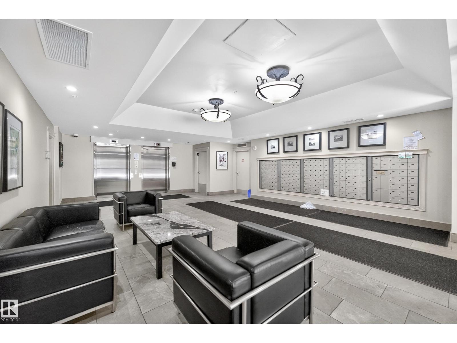 #1701 10180 104 St Nw Property Photo 7