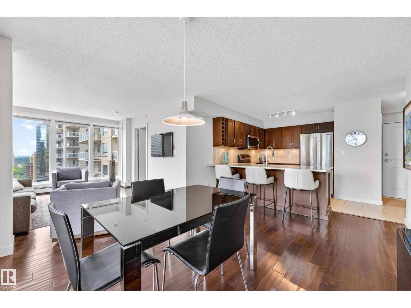 #1701 10180 104 St Nw Property Photo 14