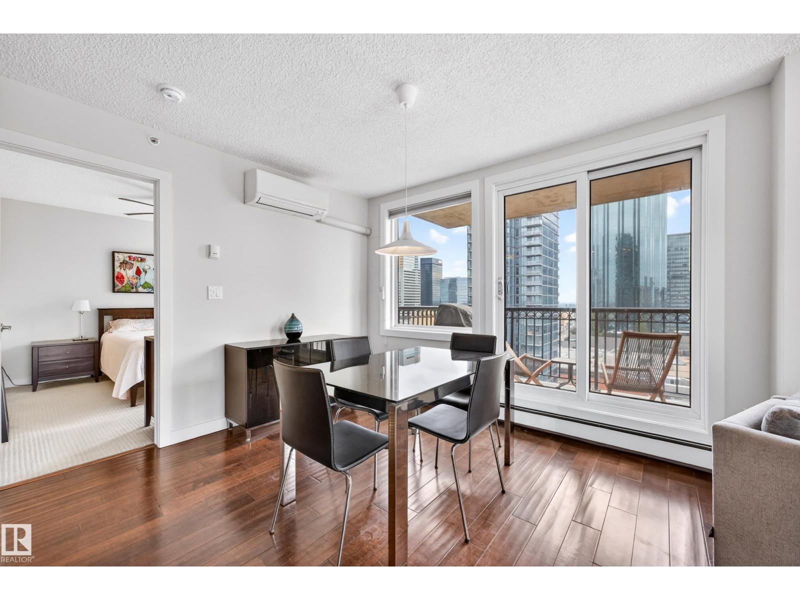 #1701 10180 104 St Nw Property Photo 17