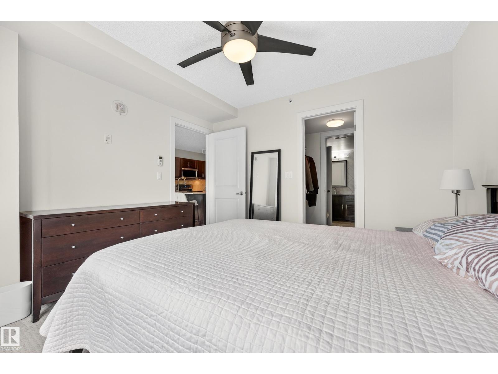 #1701 10180 104 St Nw Property Photo 22