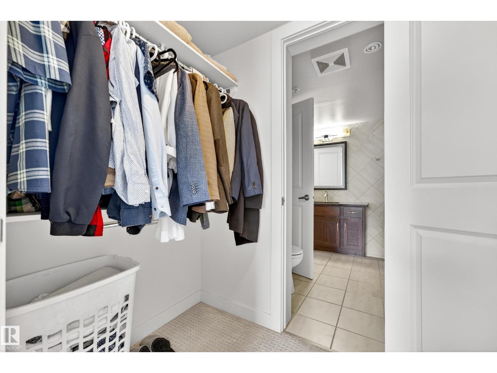 #1701 10180 104 St Nw Property Photo 23