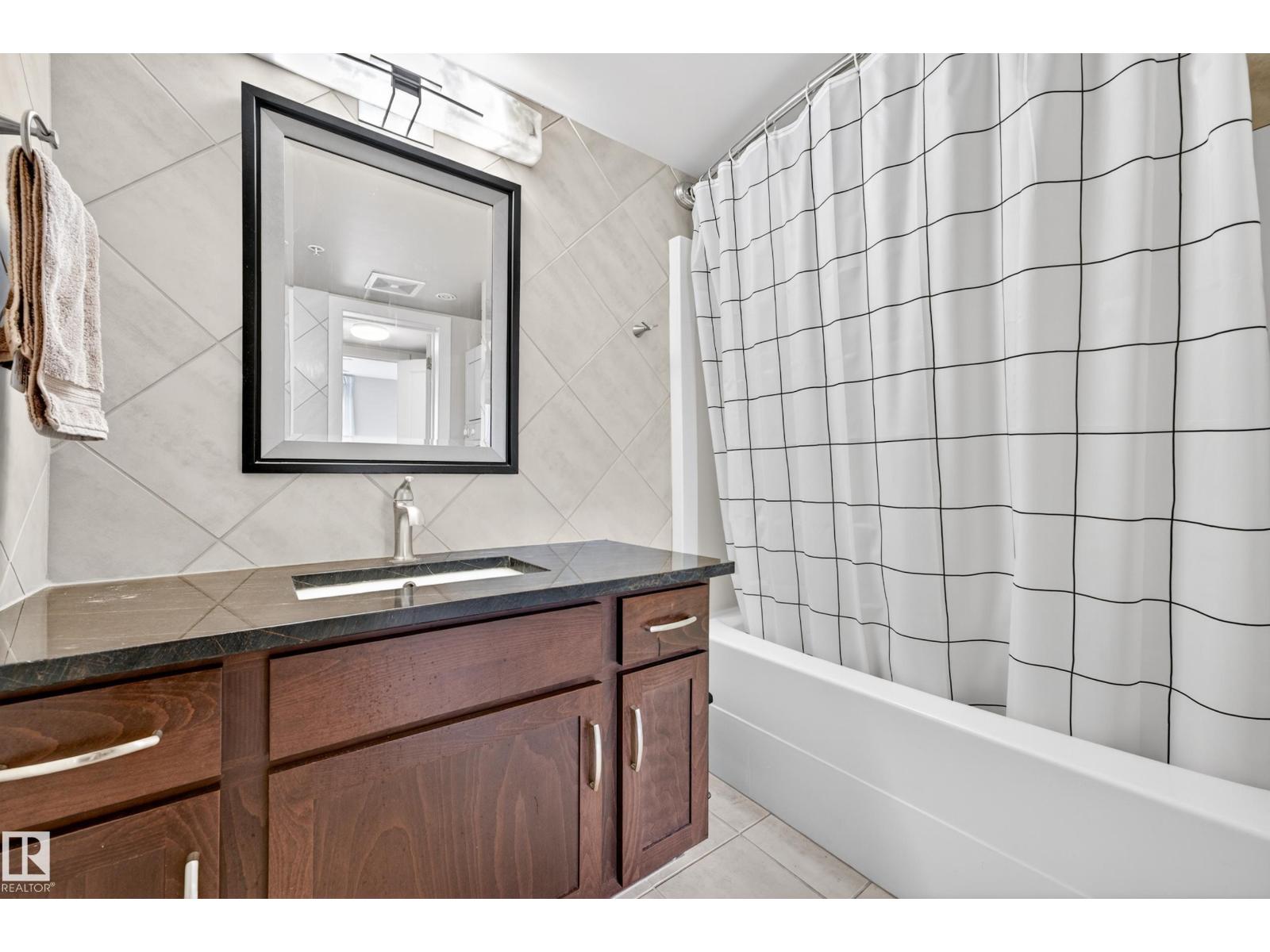 #1701 10180 104 St Nw Property Photo 24