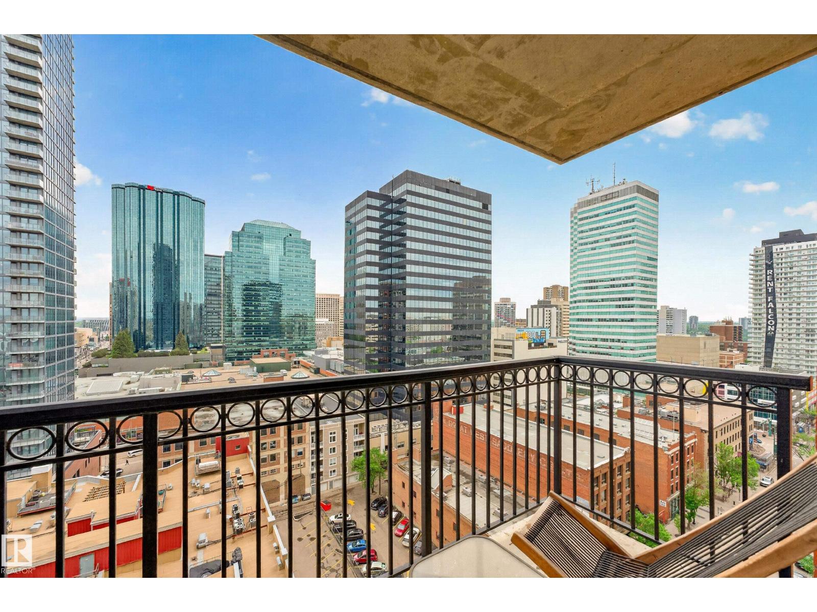 #1701 10180 104 St Nw Property Photo 28