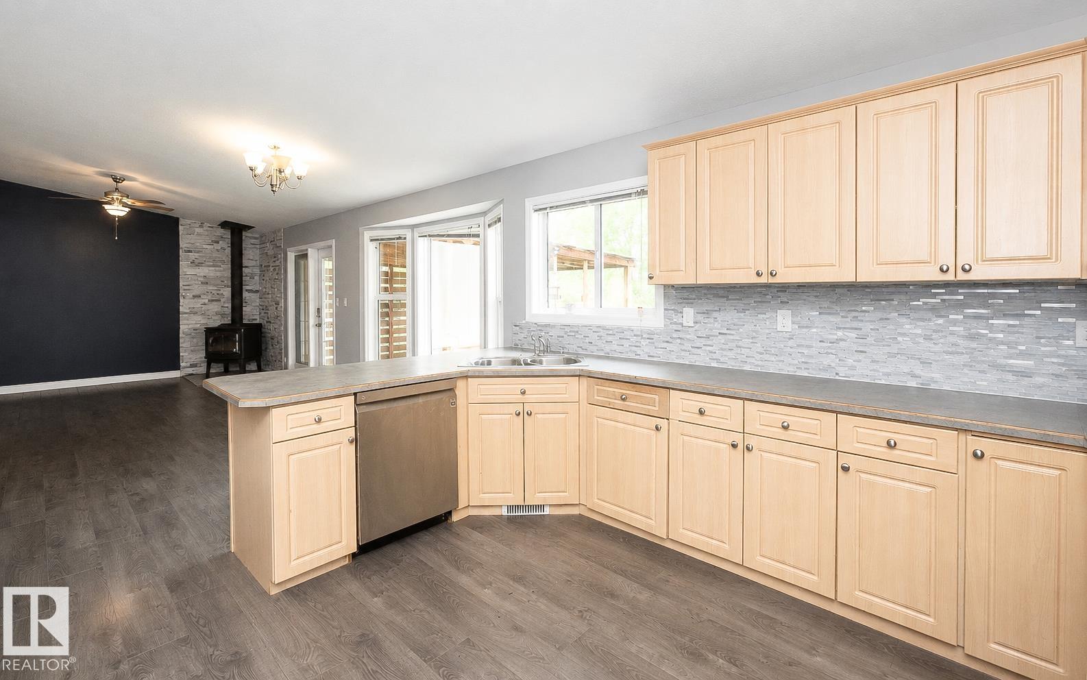 209 5128 Highway 18 Property Photo 38