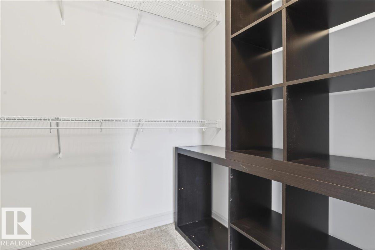 5912 19 Av Sw Property Photo 36