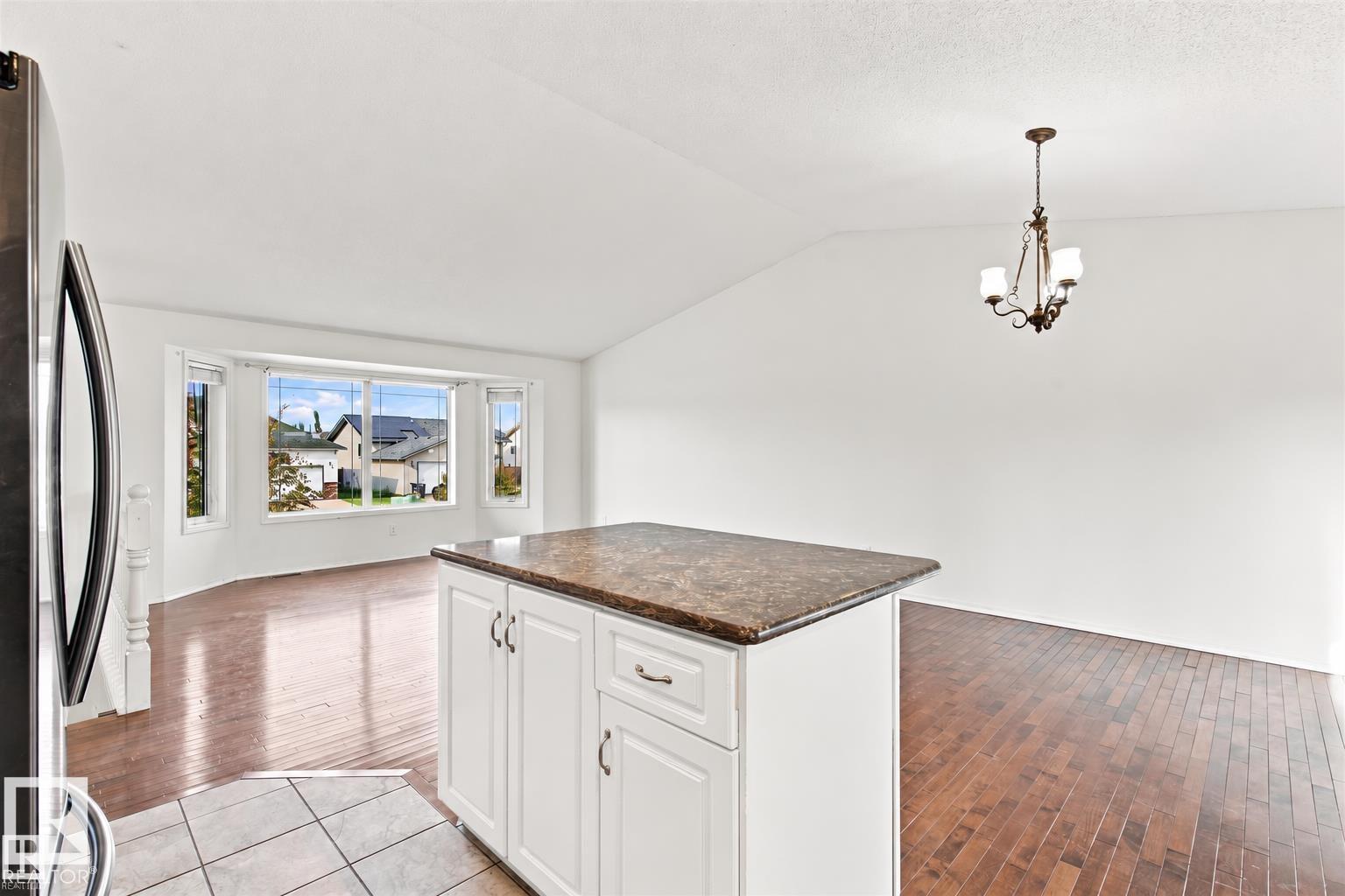 2612 6 Av Property Photo 6
