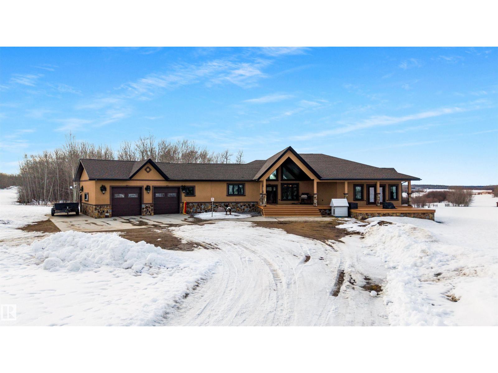 14170 Township Road 672a Property Photo 1