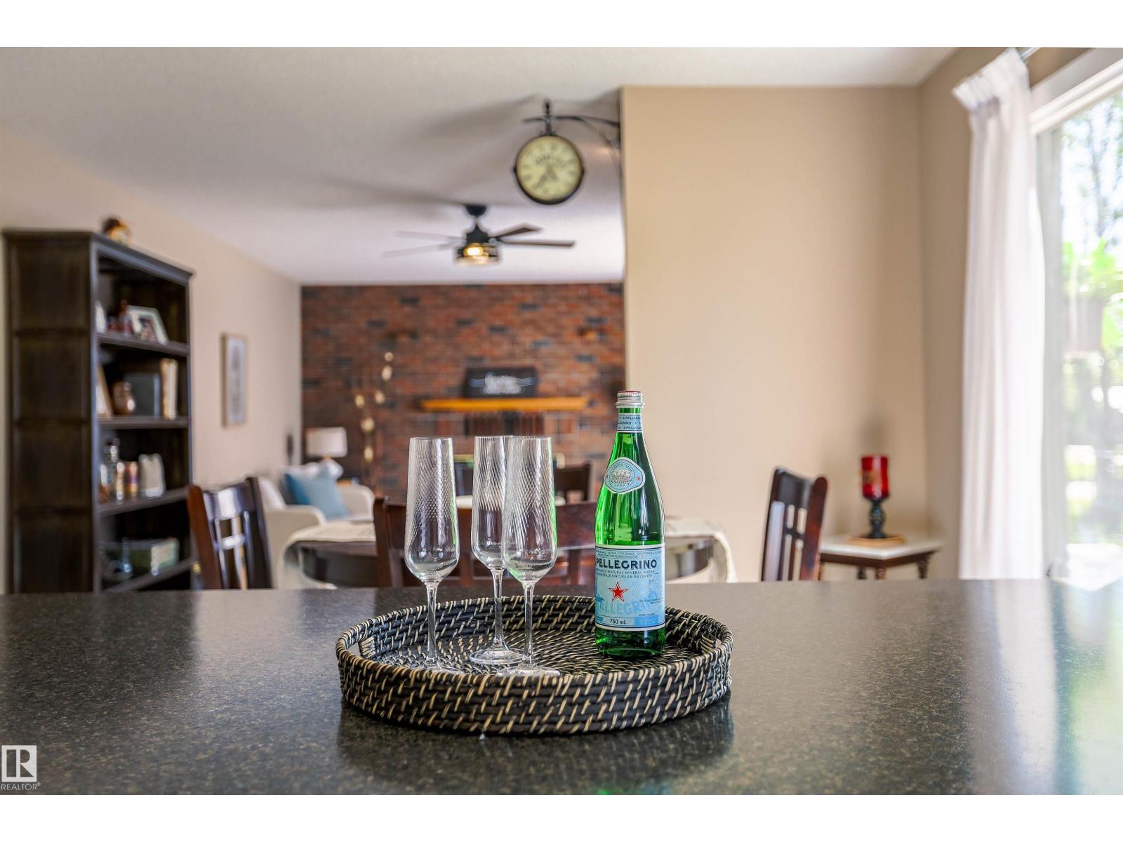 5115 49 Av Property Photo 9