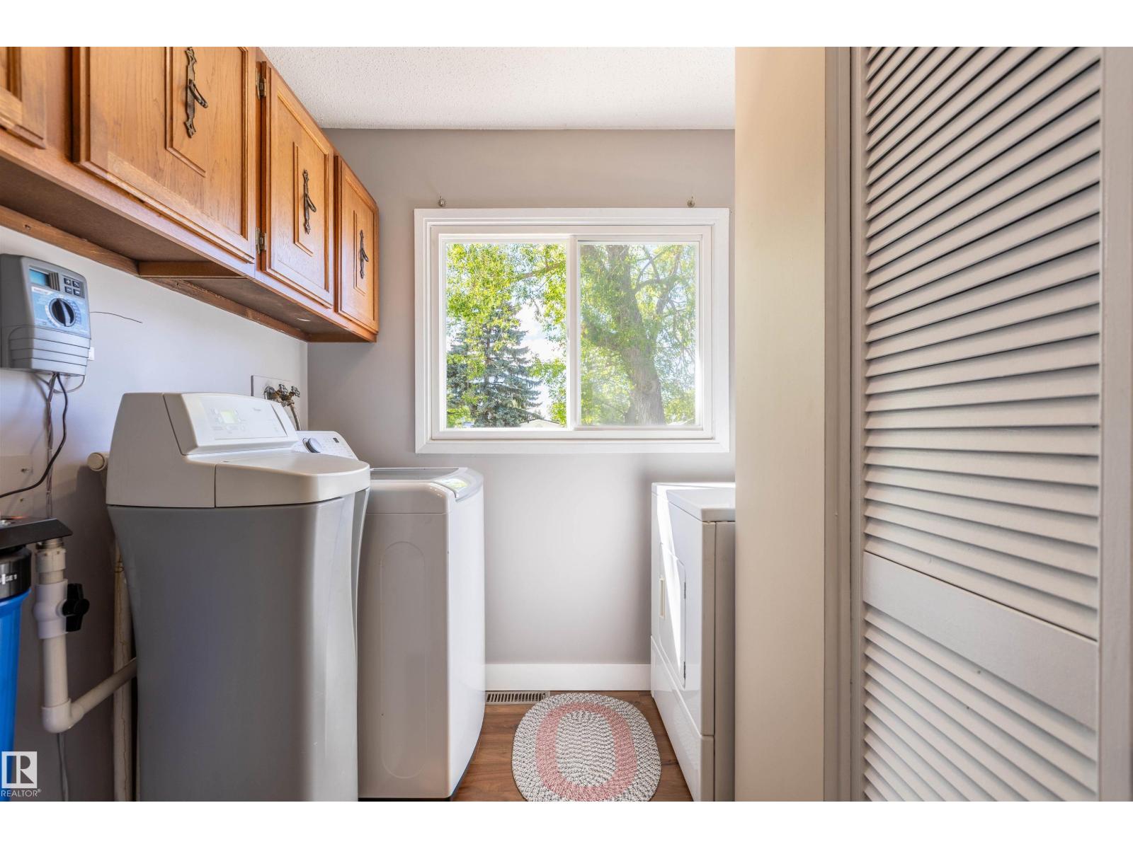5115 49 Av Property Photo 18