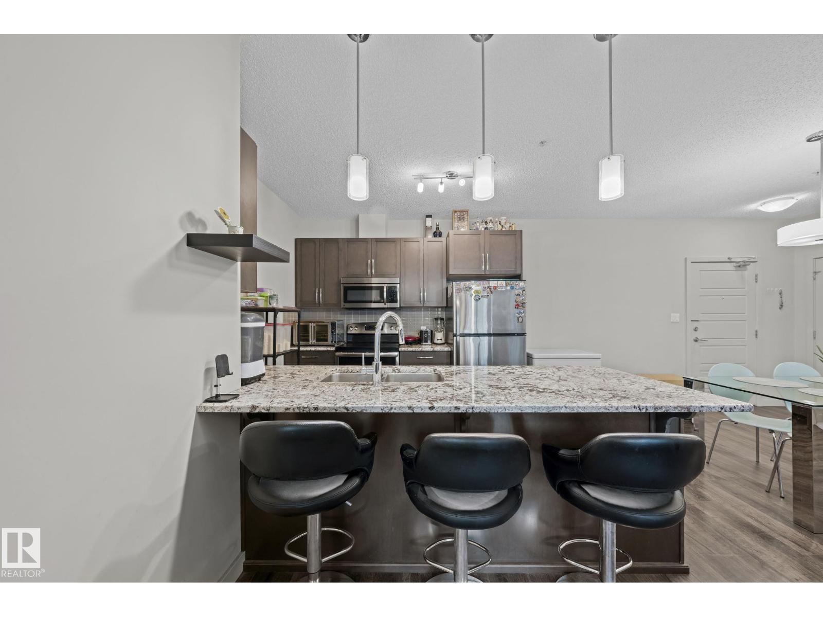 #207 320 Ambleside Li Sw Property Photo 5