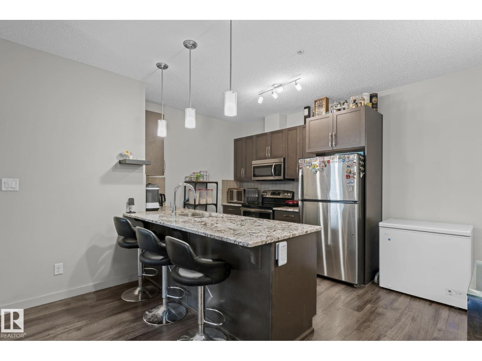 #207 320 Ambleside Li Sw Property Photo 6