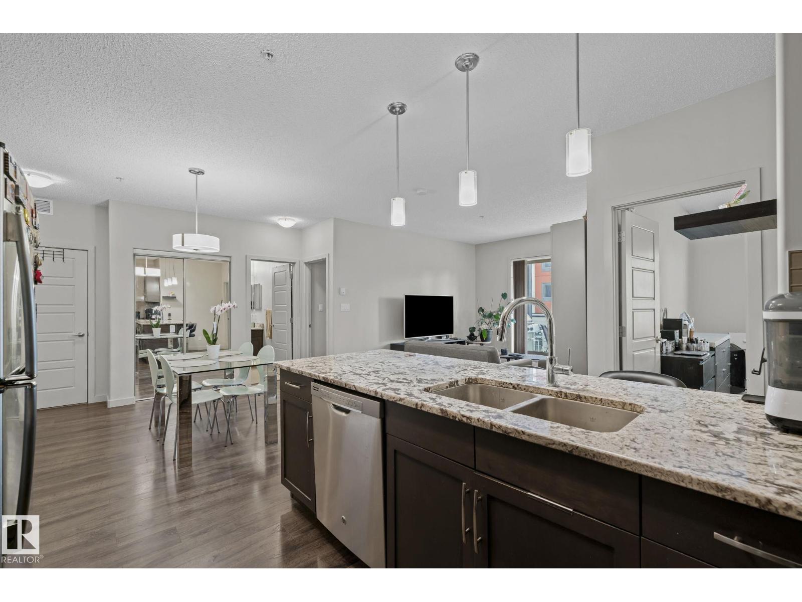#207 320 Ambleside Li Sw Property Photo 8