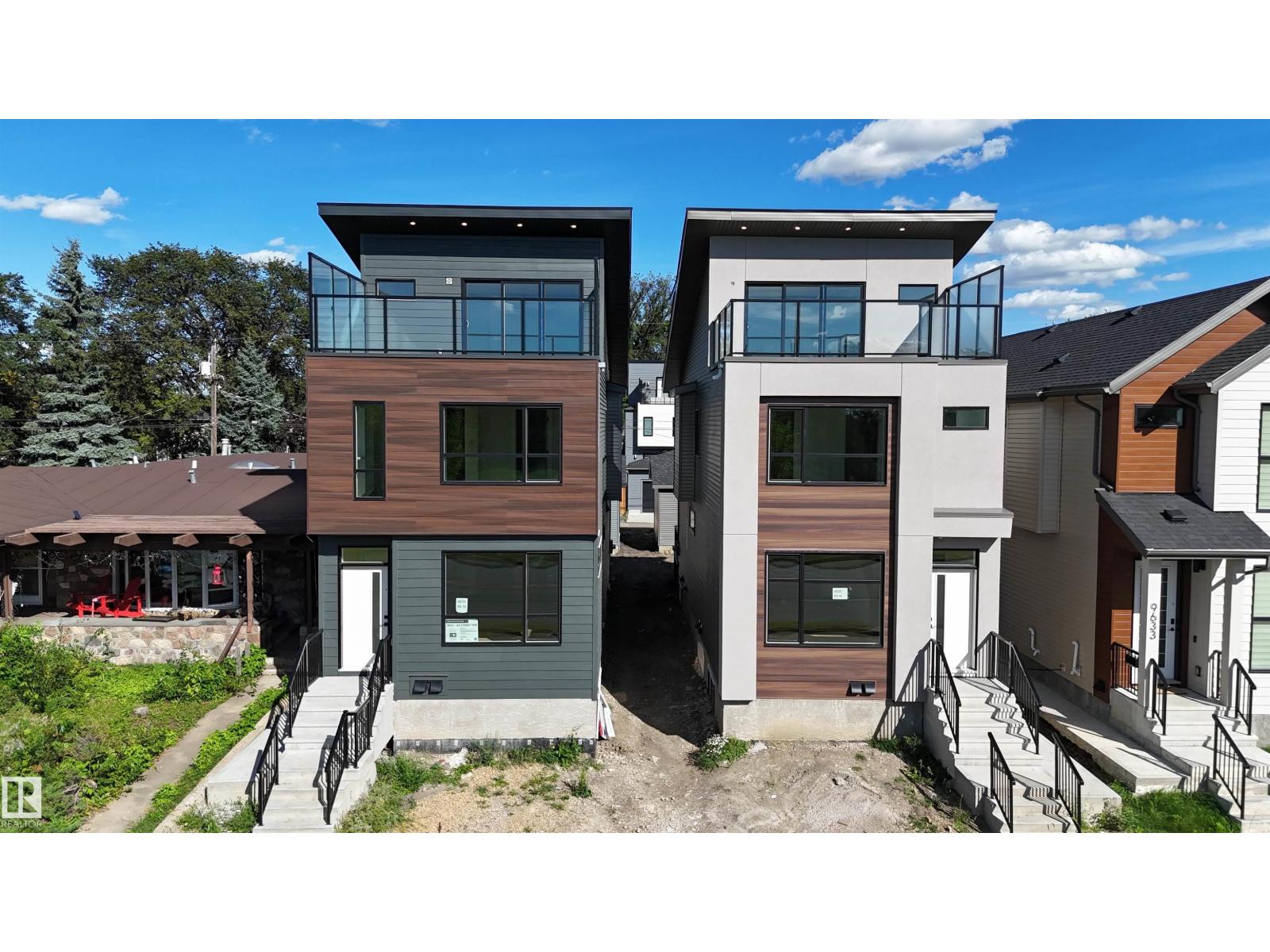 9637 85 ST NW